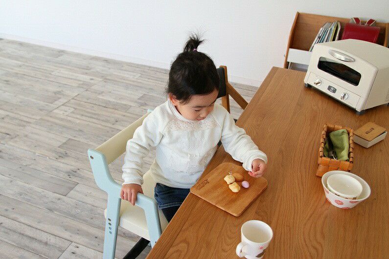 こども椅子キッズチェアハイチェアダイニングチェア食事椅子チェアー安全収納付き