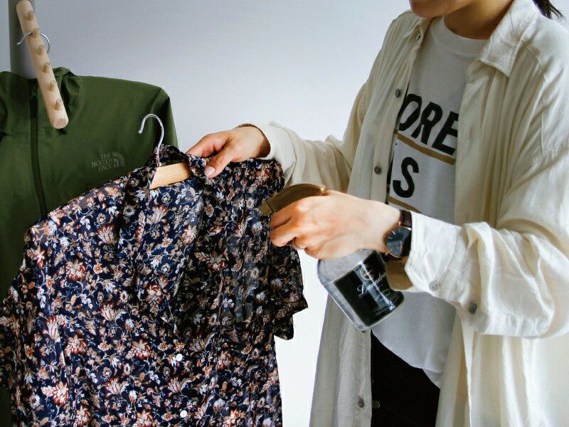 ●ポイント5倍！さらに100円OFFクーポン発行中●ハンガーデザイナーおしゃれハンガーラックポールハンガー洋服収納片付け玄関収納コンクリートモルタル木製北欧ufuウフ