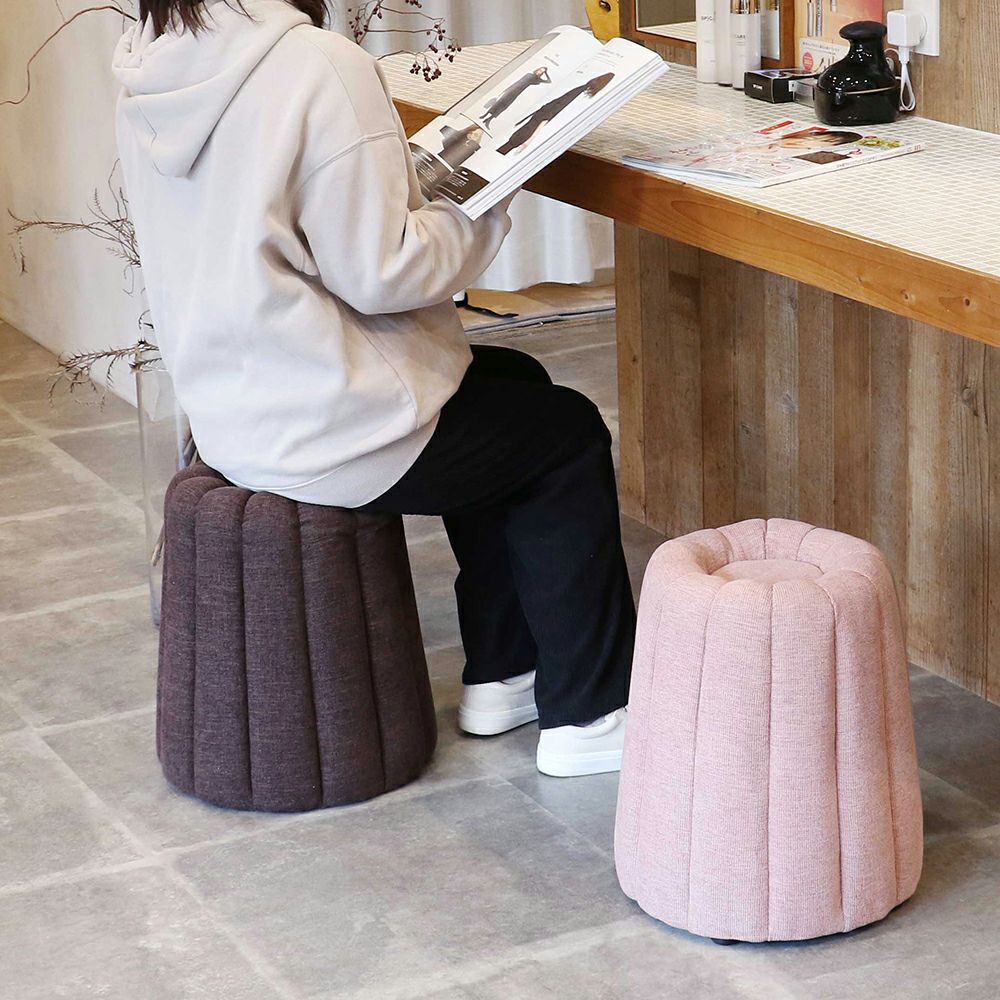 カヌレスツール