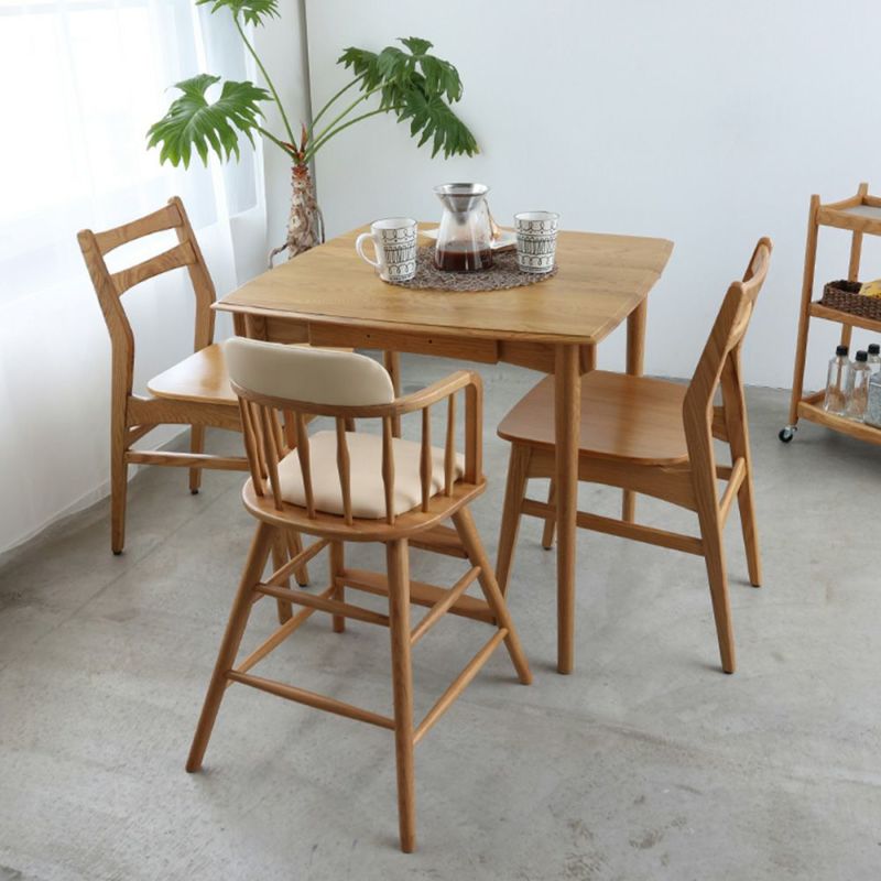 北欧テイストのキッズハイチェア