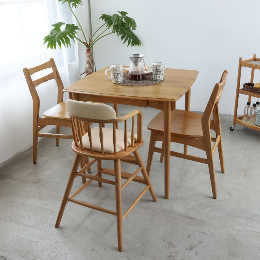 北欧テイストのキッズハイチェア