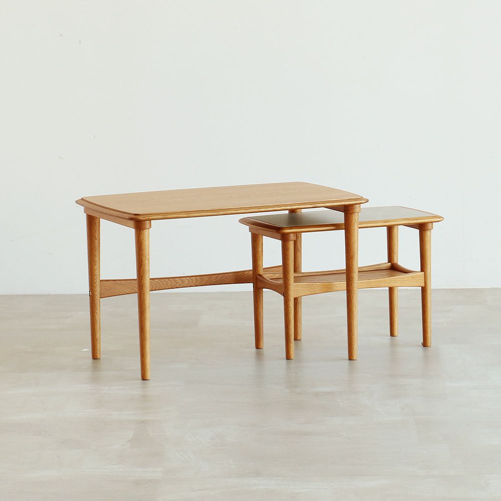 北欧テイストのネストテーブル