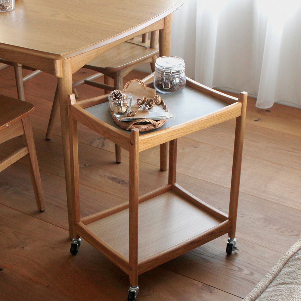 北欧テイストのワゴン