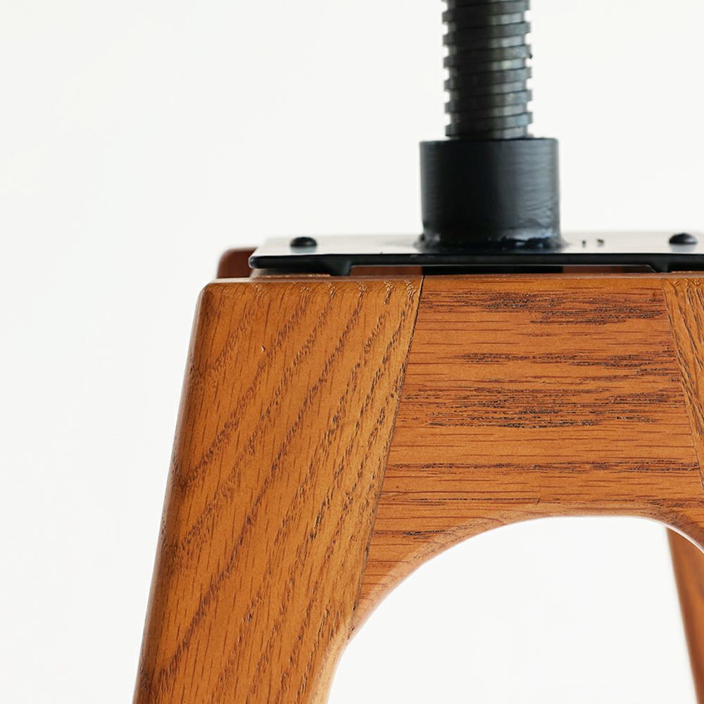 ヴィンテージ風昇降式スツール