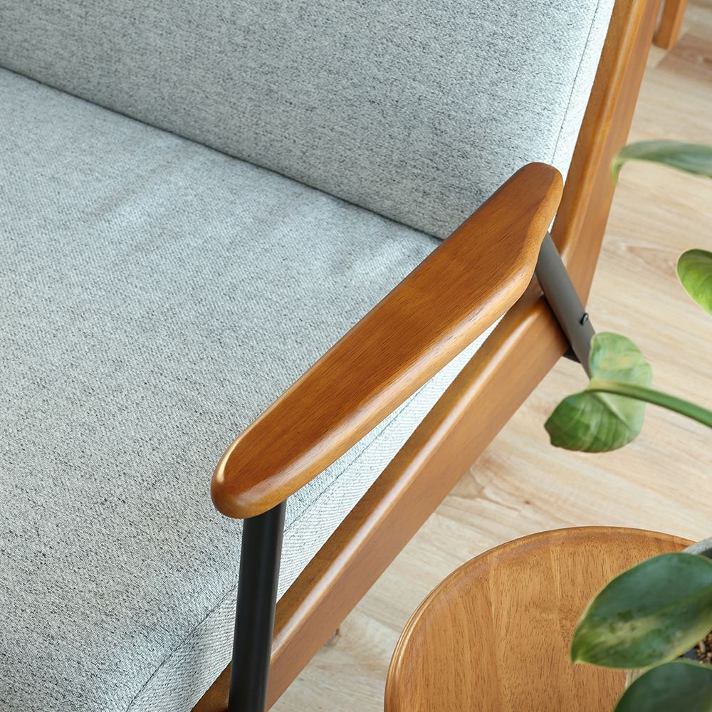 スチール脚と木製フレームの2Pソファ