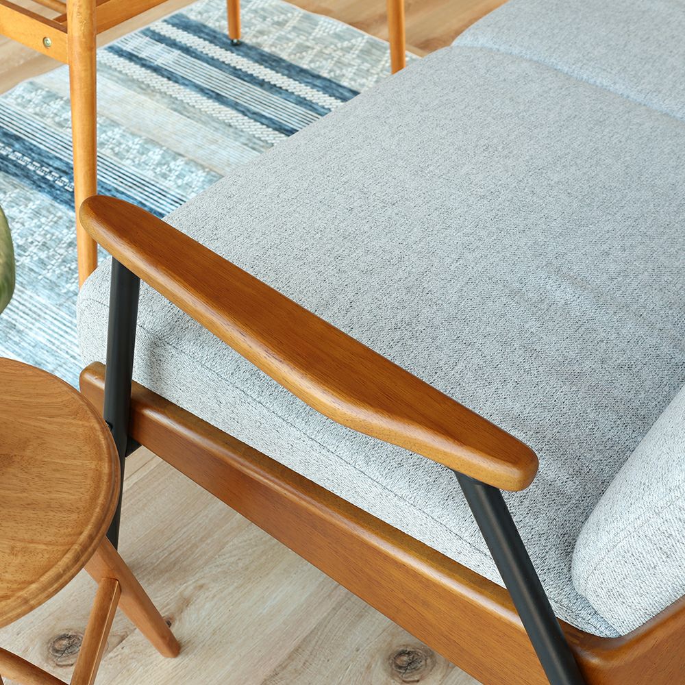 スチール脚と木製フレームの2Pソファ