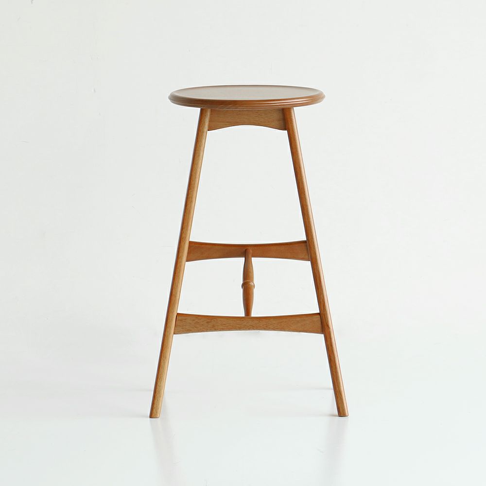 軽量なヴィンテージ風ハイスツール