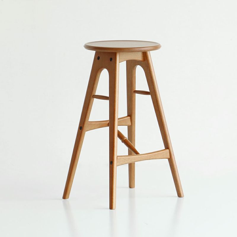 軽量なヴィンテージ風ハイスツール