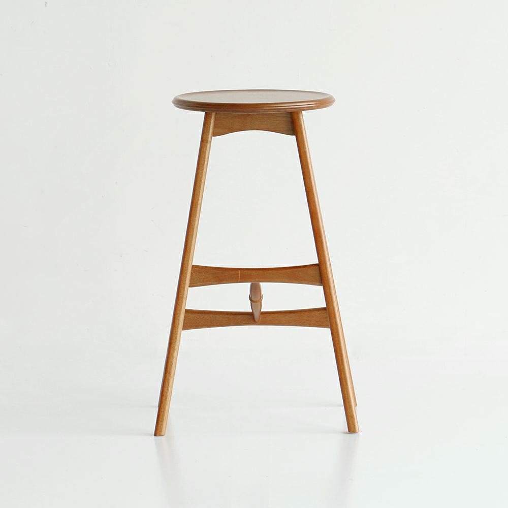 軽量なヴィンテージ風ハイスツール