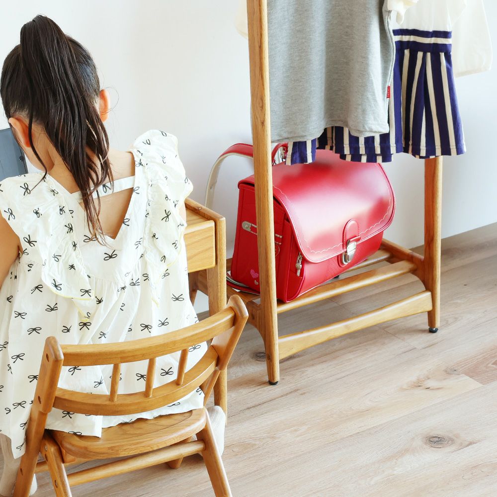 北欧テイストのハンガーラック