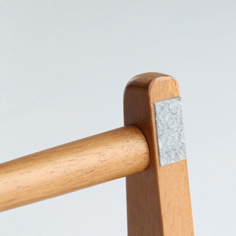 スッキリしたデザインのハンガーラック