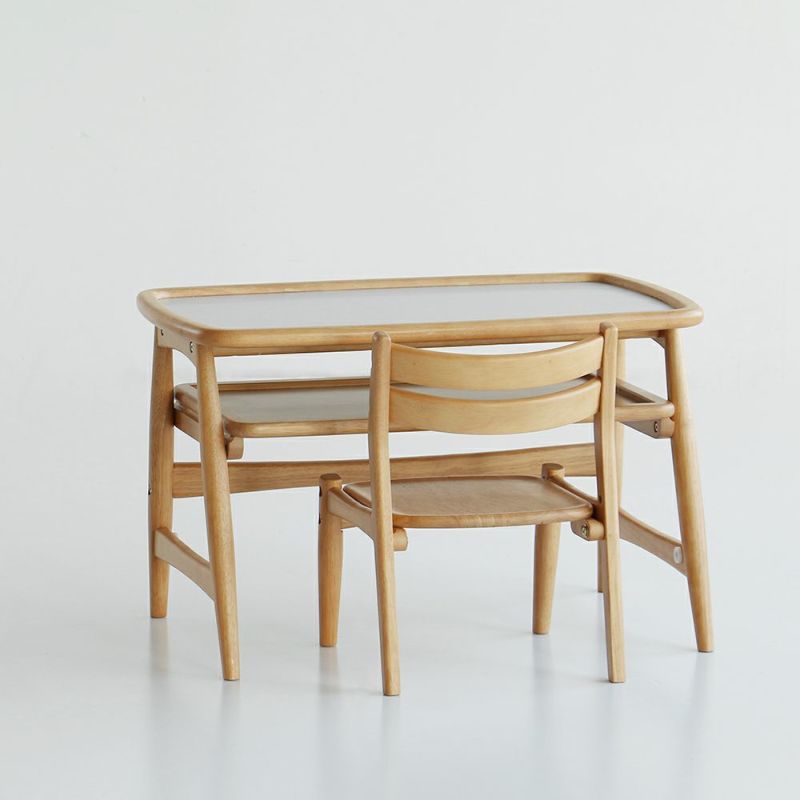 北欧テイストのキッズスタディセット