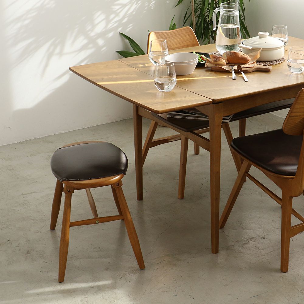 素材の風合いをそのまま楽しめるマルチスツール